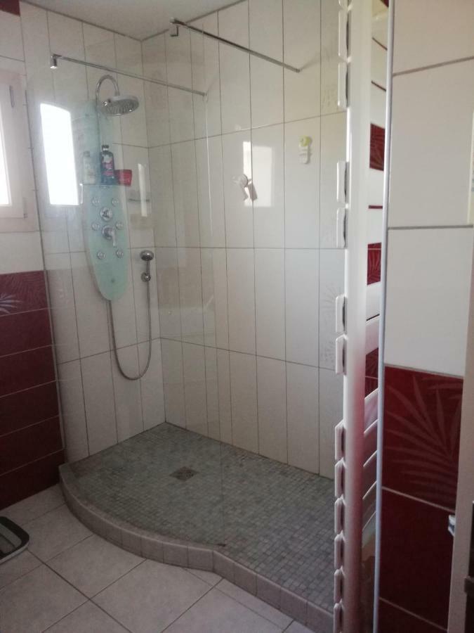 Chambre Privee Calme,Campagne,Etape,Deplacement Pro,Abri Moto Velo,Parking Vaux-sur-Vienne Eksteriør bilde